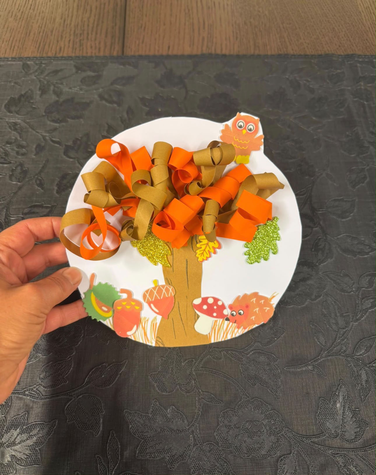 Herbstliche Bastelaktion in der MuKi Schnacke - Bild 3